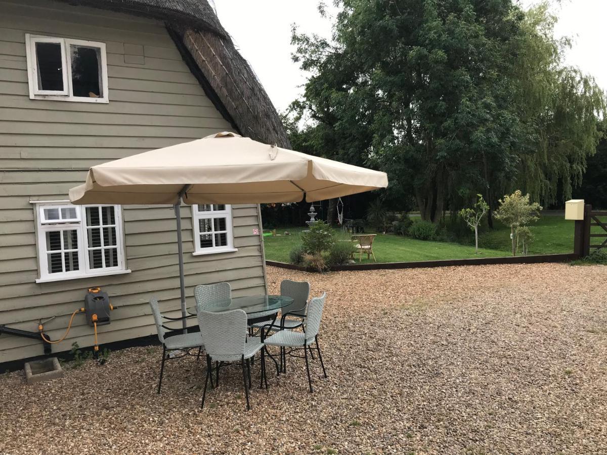 Old Thatch Bambers